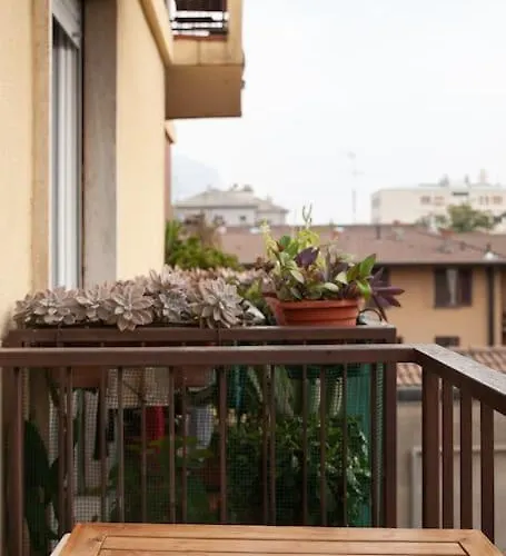 Resegone - Centre Comfy Apartman *